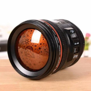 Часы «Фотообъектив» с проектором звездного неба фото