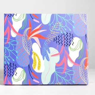 Подарочная коробка «Flowers» 31,2 х 25,6 х 16,1 см фото