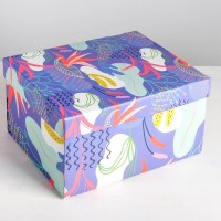 Подарочная коробка «Flowers» 31,2 х 25,6 х 16,1 см купить в Минске +375447651009