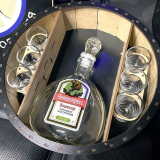 Подарочный набор АЛКО-ЗАПАСКА «ACURA» с рюмками и графином фото