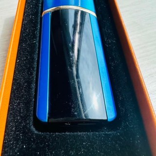 Уценка!Зажигалка электронная USB «Ferrari» синий глянец фото