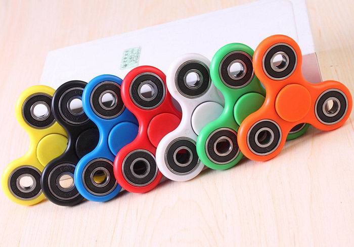 Hand Spinner белый 4 подшипника фото
